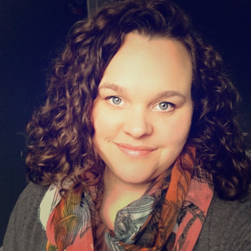 Meet your Posher, Becca